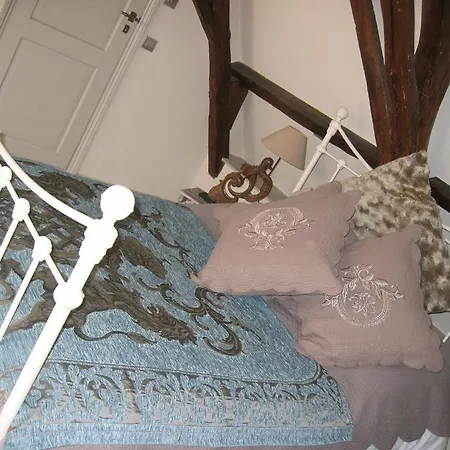 Russell House B&B