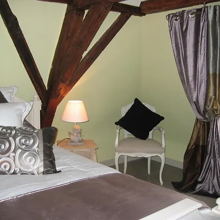 Russell House Bruges